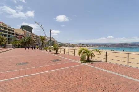 Awesome beachfront terrace By CanariasGetaway, Maison Bord de Mer à Las Palmas avec Terrasse - Photo 40