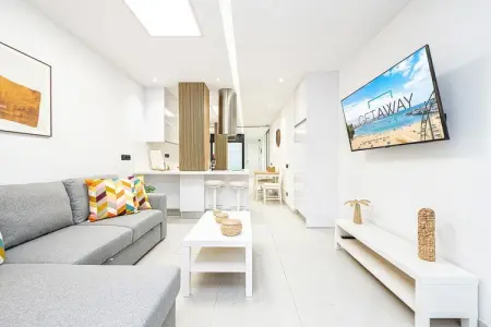 Chelsea Canteras by CanariasGetaway - Las Palmas : photo 9