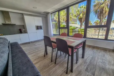 Yan Building 4B : appartement face plage Las Canteras : photo 8