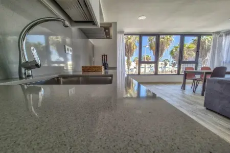 Yan Building 4B : appartement face plage Las Canteras : photo 14