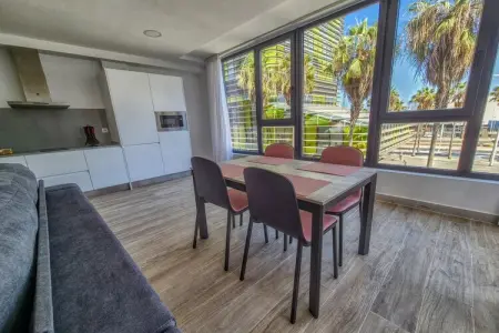 Yan Building 2B BY CanariasGetaway, Maison près de Playa de Las Canteras - Photo 1
