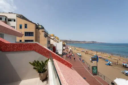 Nice beach views with terrace By CanariasGetaway, Appartement sur la plage Las Canteras - Photo 27