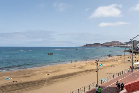 Nice beach views with terrace By CanariasGetaway, Appartement sur la plage Las Canteras - Photo 29