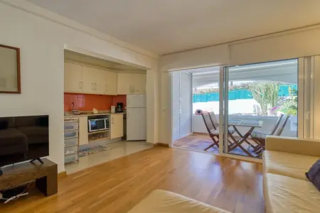 Maison 1 chambre 300 m de la plage avec piscine : photo 16