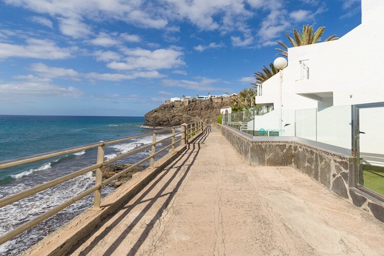 Maison vue mer 1 chambre à 50m de Playa del Pirata - Photo 49
