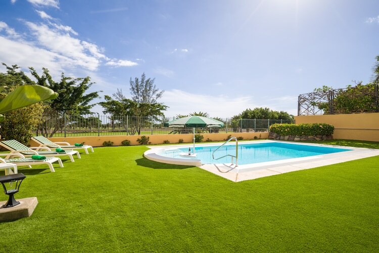 Chalet 3 chambres avec piscine privée à 100 m du golf - Photo 8