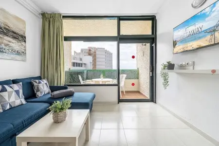 Location maison à San Bartolomé de Tirajana, Appartement à Playa del Inglés proche Plage