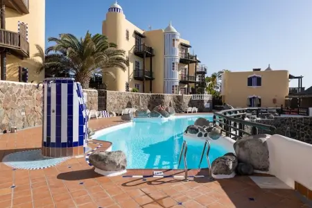 Maison 45 m² balcon & piscine, 30 m plage : photo 6