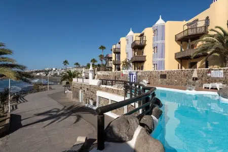 Maison 45 m² balcon & piscine, 30 m plage : photo 10