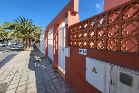 Long Beach with pool By CanariasGetaway, Villa à Corralejo proche de la plage - Photo 52