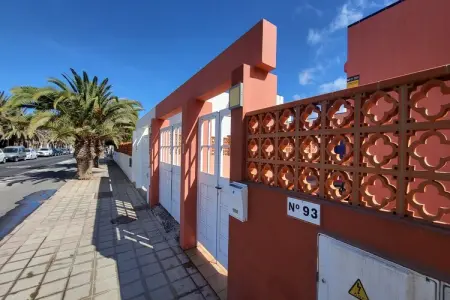 Long Beach with pool By CanariasGetaway, Villa à Corralejo proche de la plage - Photo 53