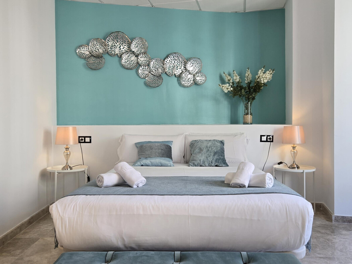 Félix Sáenz Suites: Appartement Design au Cœur de Málaga - Photo 1