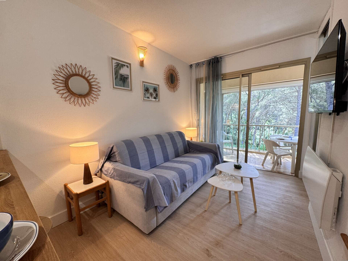 Appart. rénové 6 pers. à Sanary, piscine et plage à pied - Photo 2
