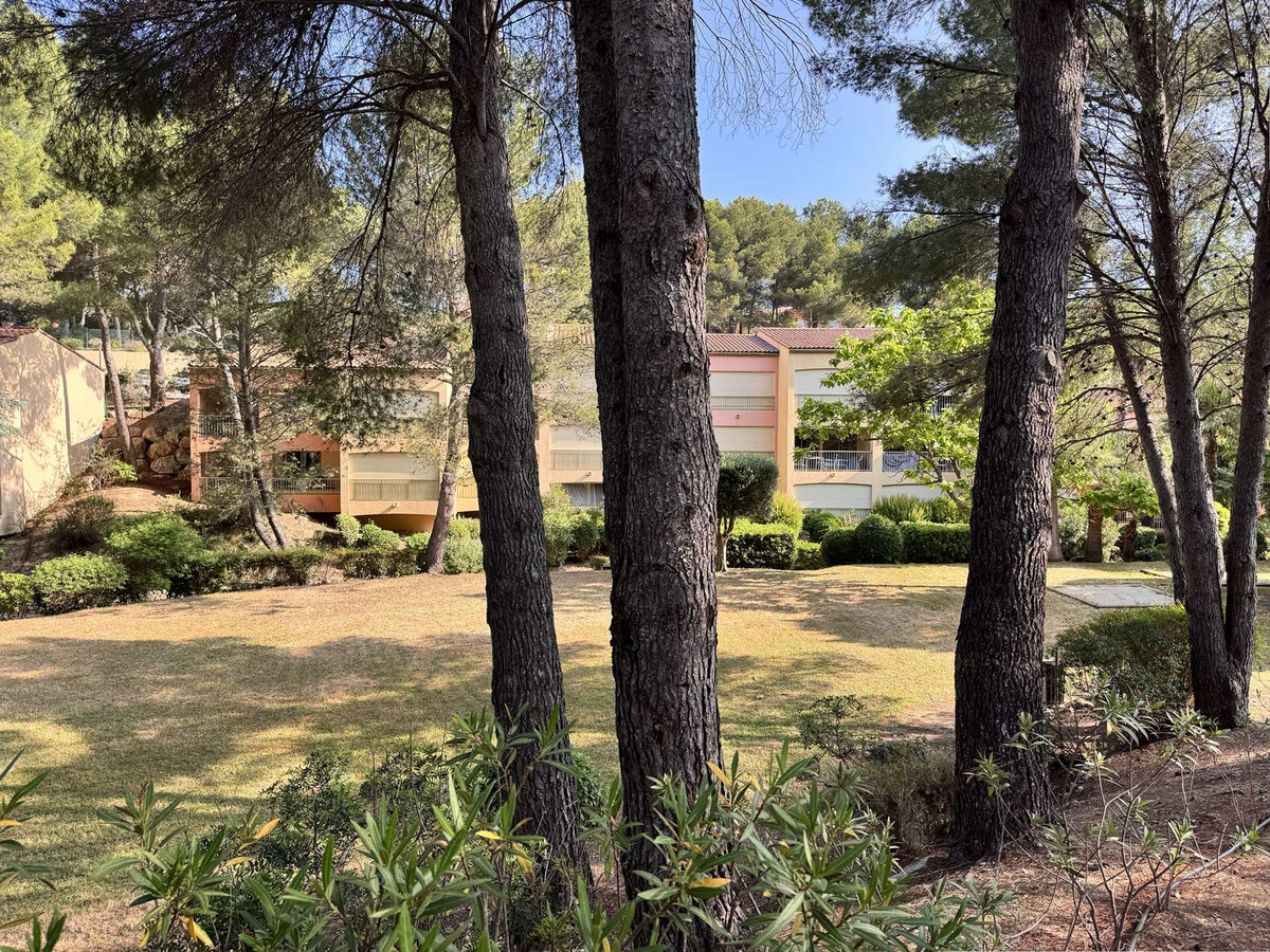 Appart. rénové 6 pers. à Sanary, piscine et plage à pied - Photo 21