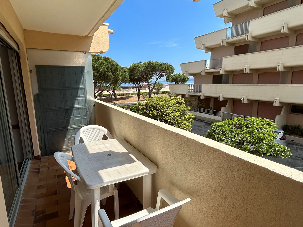 Appartement 4 pers bord de mer, balcon vue et parking - Photo 1