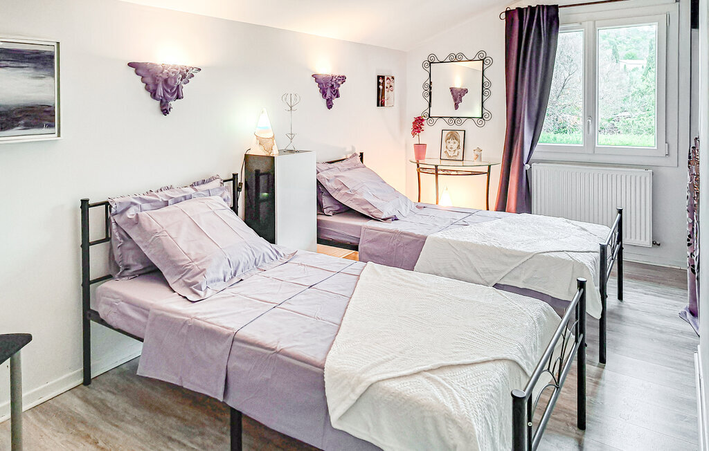 Maison 8 pers. avec piscine privée à Saint-Cézaire - Photo 24