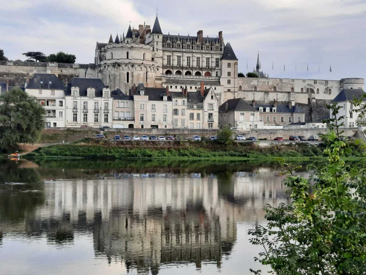 T2 centre historique d'Amboise, entrée privée - Photo 6