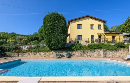 Location maison à Mergo