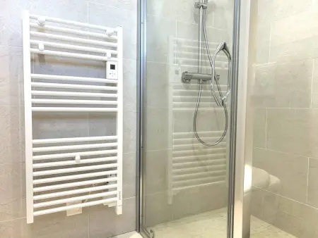 Villa spacieuse avec piscine privative à Bormes-les-Mimosas - Photo 16