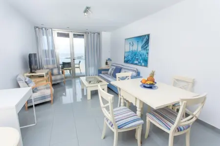 Great balcony over blue sea By CanariasGetaway, Appartement à Las Palmas près de Las Canteras - Photo 1