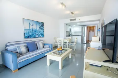 Great balcony over blue sea By CanariasGetaway, Appartement à Las Palmas près de Las Canteras - Photo 6