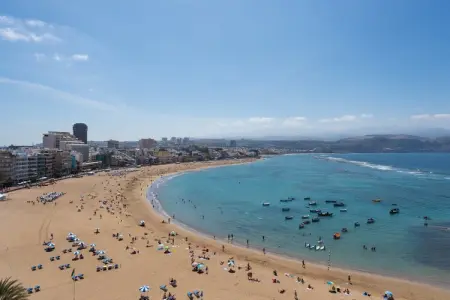 Lovely balcony sea views By CanariasGetaway, Appartement bord de mer Playa Canteras - Photo 20
