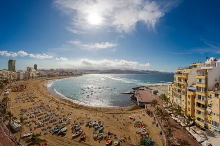 Lovely balcony sea views By CanariasGetaway, Appartement bord de mer Playa Canteras - Photo 26