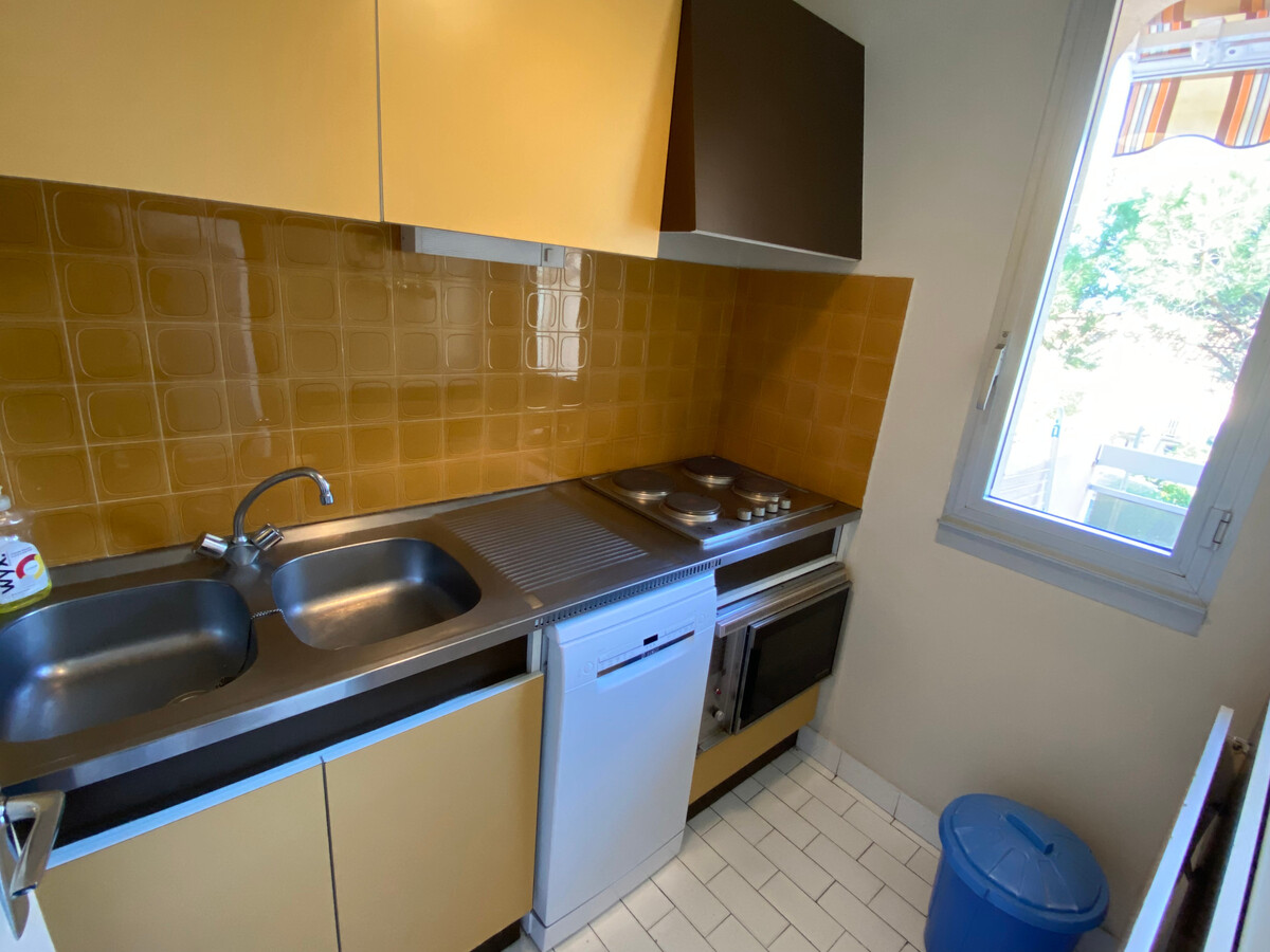 Appartement 4 pers à 60m de la plage, parking privé - Photo 9