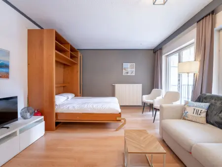 Appartement avec balcon de 5 m² à 25 m de la plage, Blankenberge : photo 13