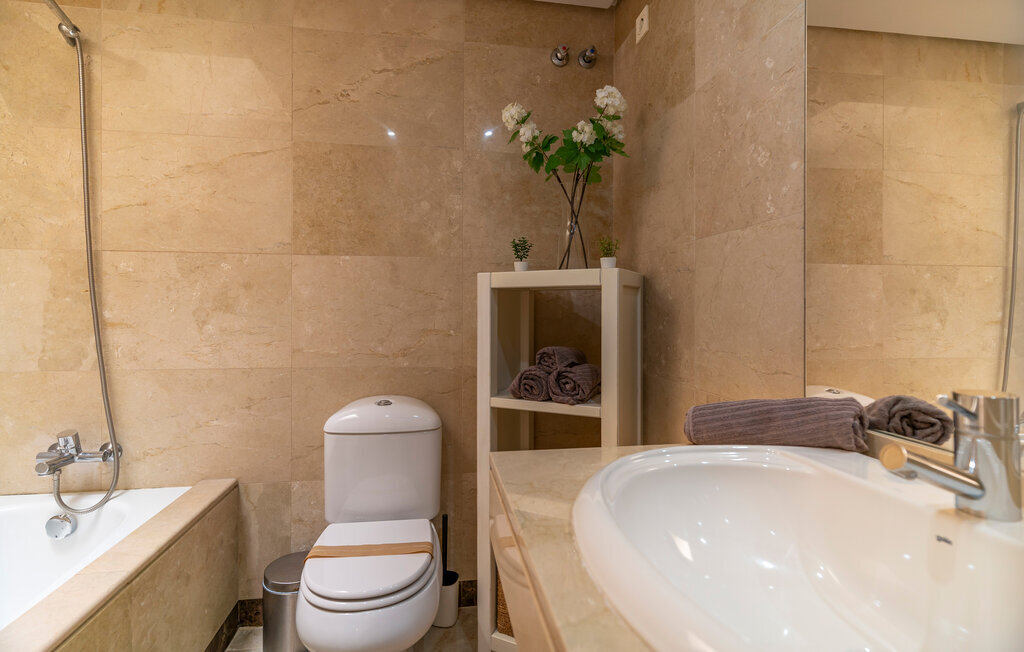 Appartement avec piscine partagée et plage à Manilva, Espagne - Photo 16