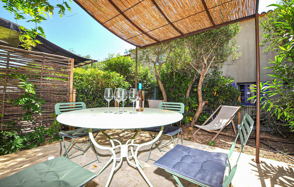 Maison 2 chambres avec terrasse couverte à St-Laurent-de-la-Cabr. - Photo 2