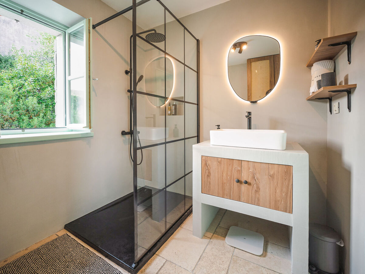 LeMareVita, maison rustique rénovée à Skitača - Photo 7
