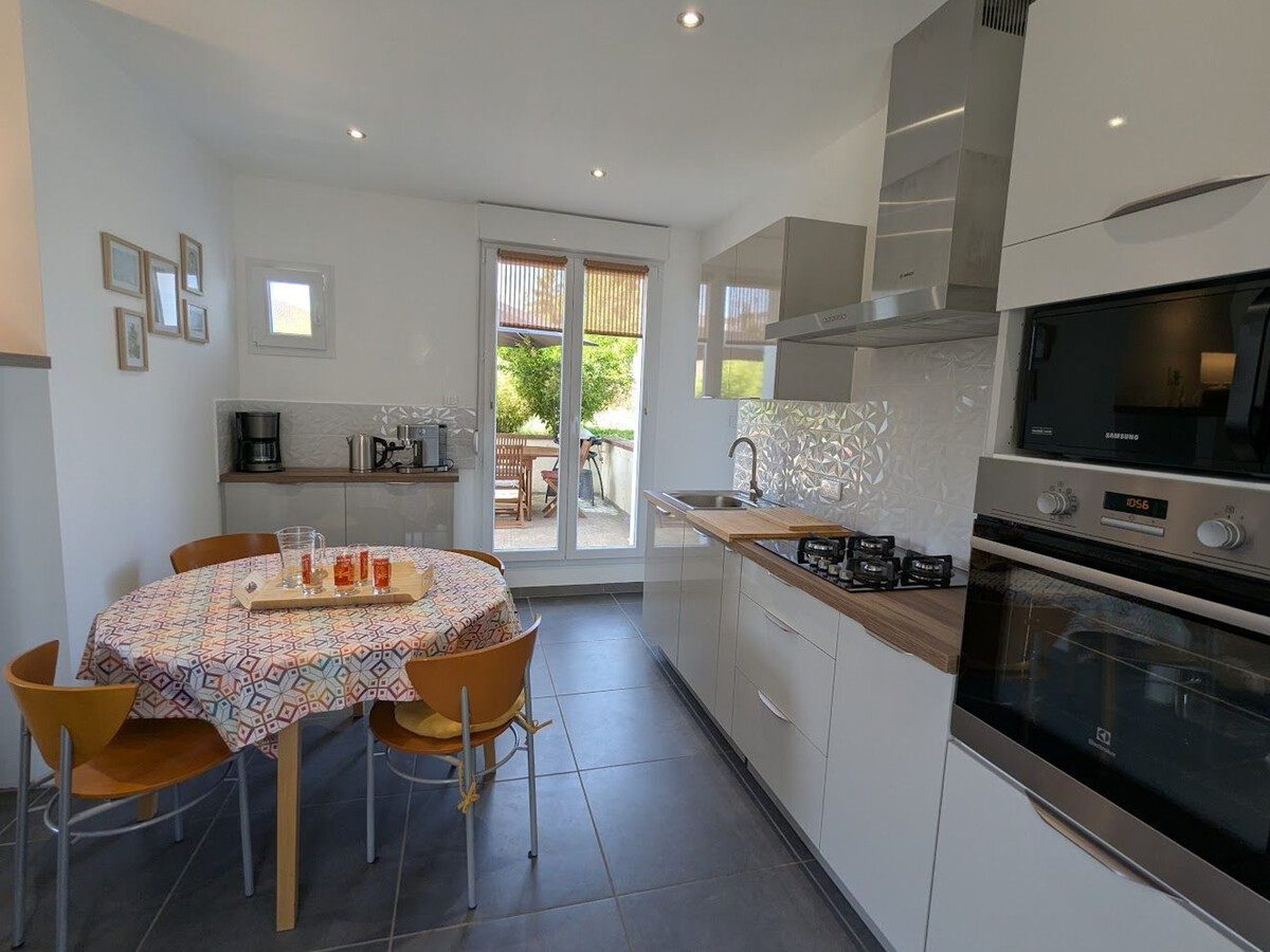 Gîte familial 5 pers. à Lépanges, terrasse et barbecue - Photo 2