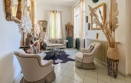 Maison de maître 12 personnes avec piscine à Connaux : photo 6