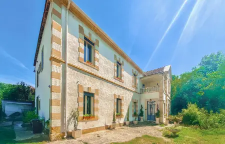 Maison de maître 12 personnes avec piscine à Connaux : photo 12