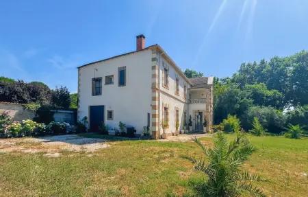 Maison de maître 12 personnes avec piscine à Connaux : photo 13