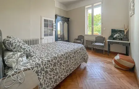 Maison de maître 12 personnes avec piscine à Connaux : photo 23