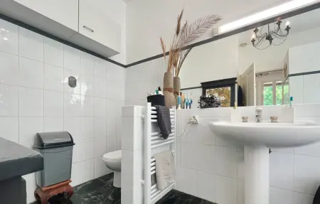 Maison de maître 12 personnes avec piscine à Connaux : photo 35