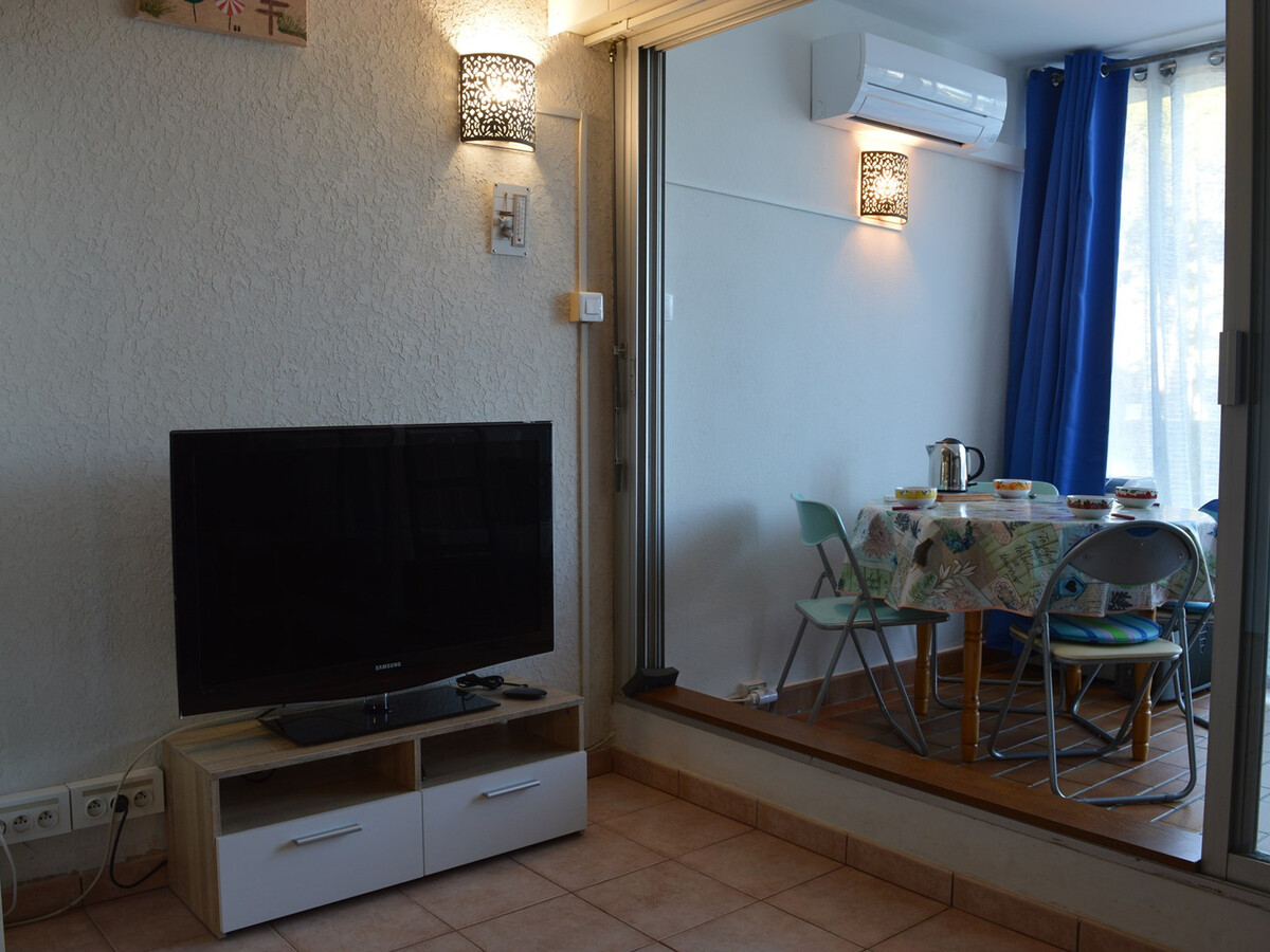 Studio 4 pers. Port Camargue avec loggia et piscine - Photo 3
