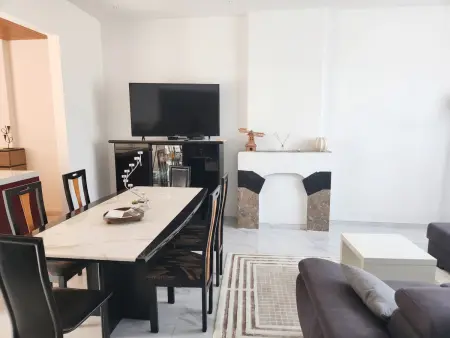 Location maison à Laplaigne, Brunehaut, Maison spacieuse avce 4 chambres à Brunehaut avec vue sur le lac