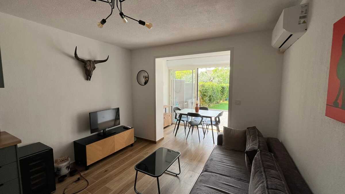 Appartement 2 personnes, terrasse jardin à Saint-Cyr-sur-Mer - Photo 9
