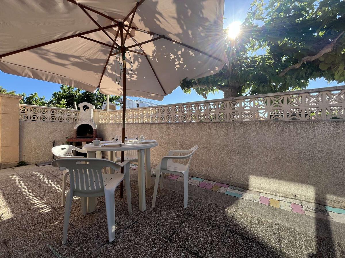 Pavillon face à la mer avec terrasse et parking à Gruissan - Photo 1