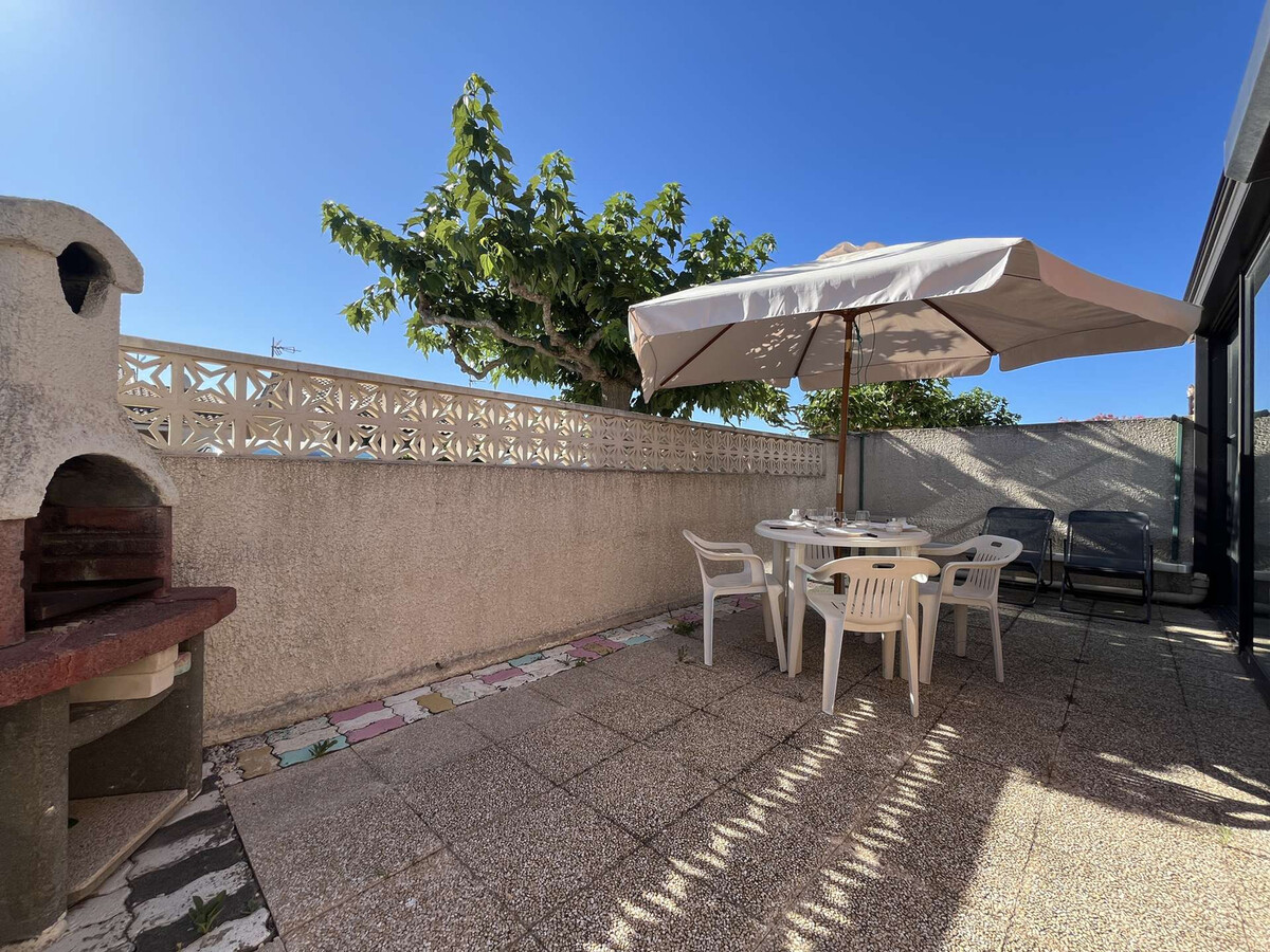 Pavillon face à la mer avec terrasse et parking à Gruissan - Photo 13