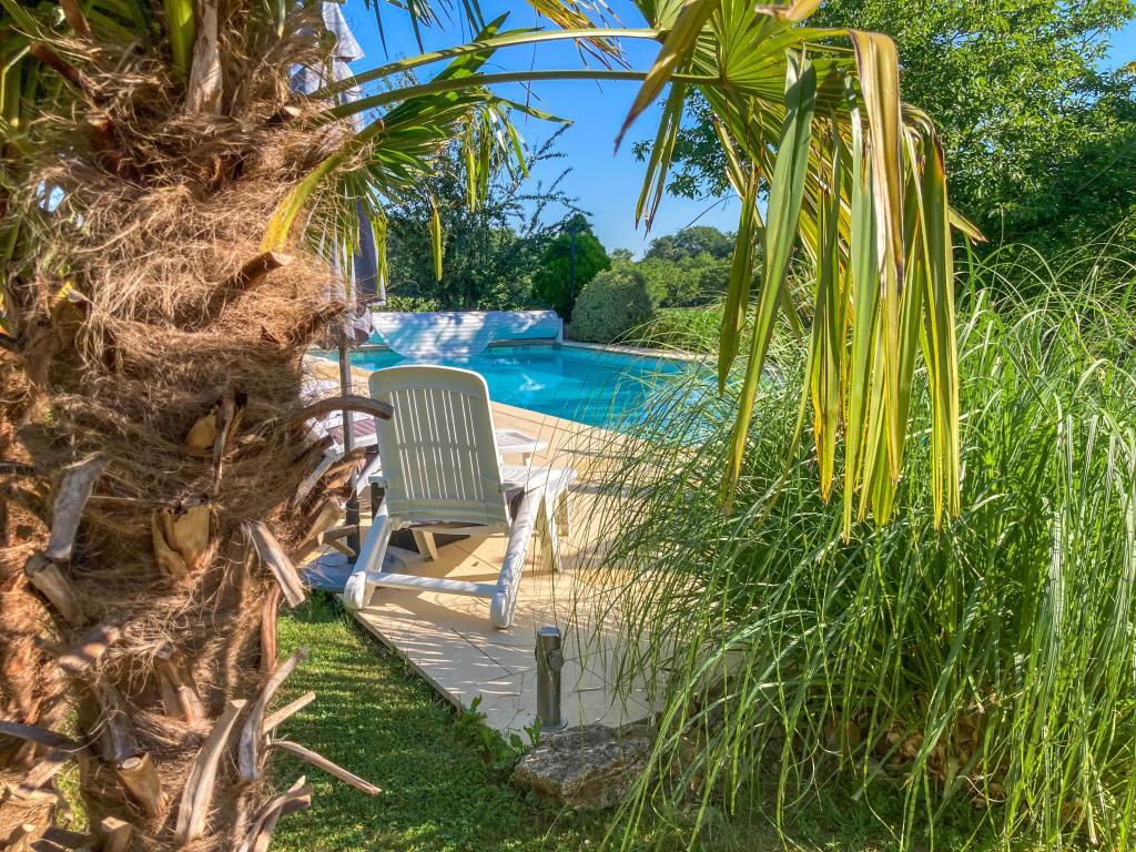 Cabirat, maison 6 personnes avec piscine à Mazeyrolles - Photo 1