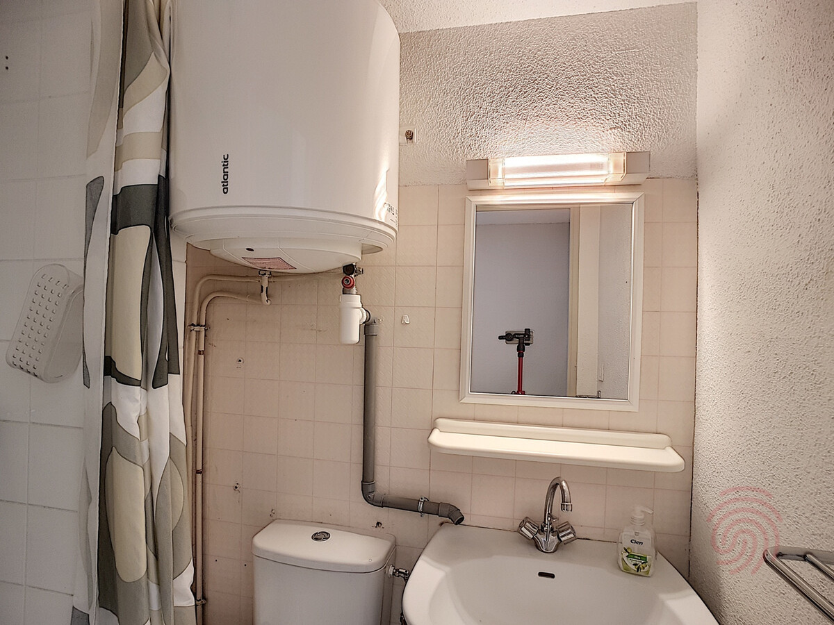 Studio 17 m² à 400 m du centre, animaux acceptés - Photo 7