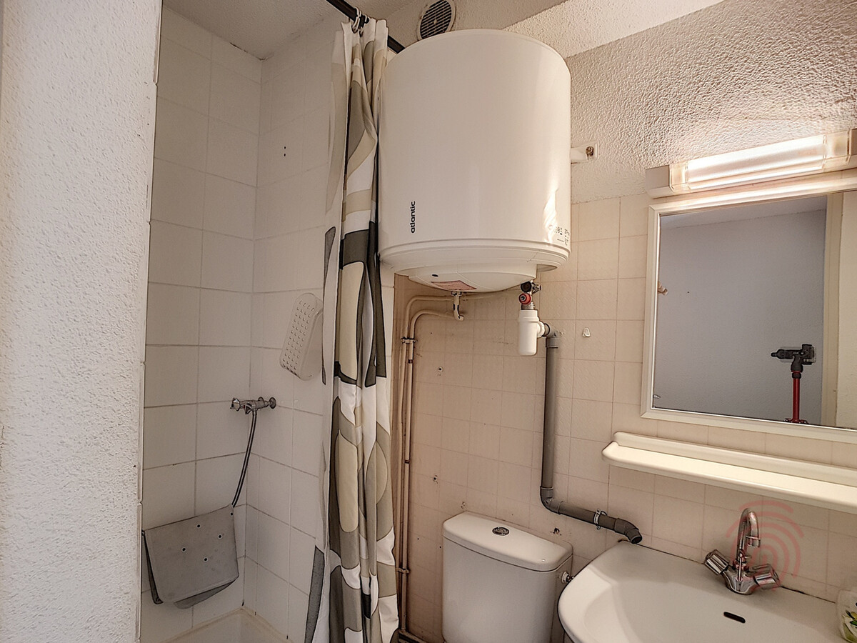 Studio 17 m² à 400 m du centre, animaux acceptés - Photo 8