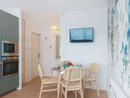 Appartement rénové 2025, 250 m de la plage : photo 15
