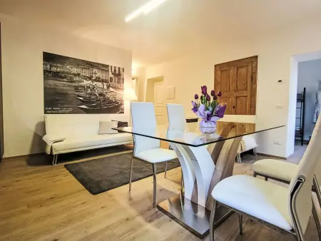 Appartement La Scaletta à Dongo, 150 m du lac : photo 10