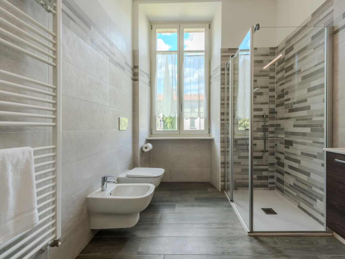 Leoni – Appartement 92 m² rénové, centre de Rovereto - Photo 4