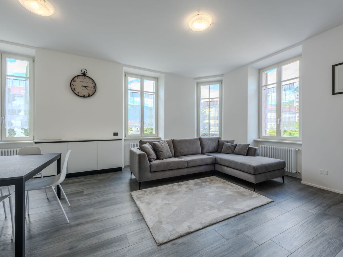 Leoni – Appartement 92 m² rénové, centre de Rovereto - Photo 7